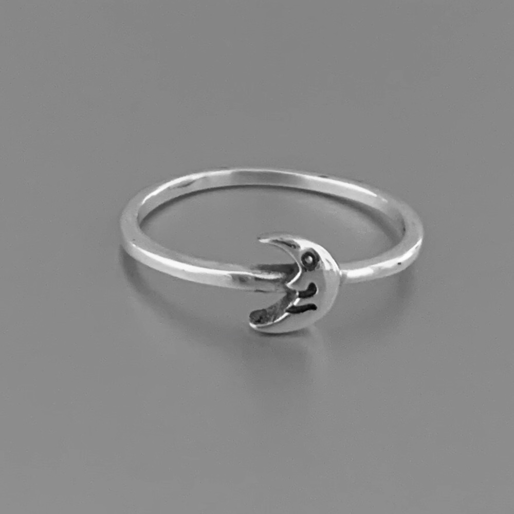 Sterling Silver Tiny Moon Face Ring, Dainty Rings, Celestial Jewelry